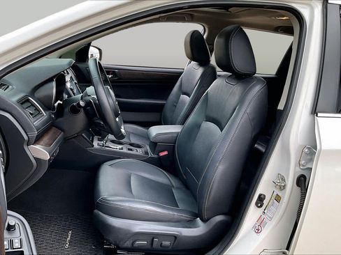 Used 2019 Subaru Outback 2.5i Limited AWD/4WD image 8