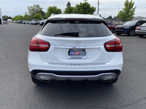 Used 2020 Mercedes-Benz GLA 250 image 4