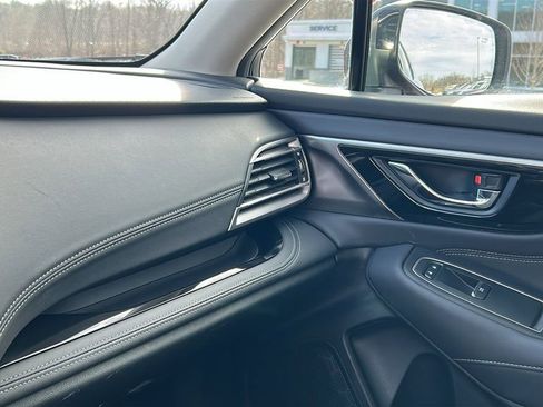 Certified 2022 Subaru Outback Limited image 19