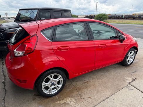 Used 2015 Ford Fiesta SE FWD image 20