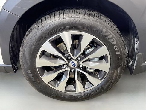 Used 2025 Subaru Outback Touring XT w/ Popular Package #2 image 14