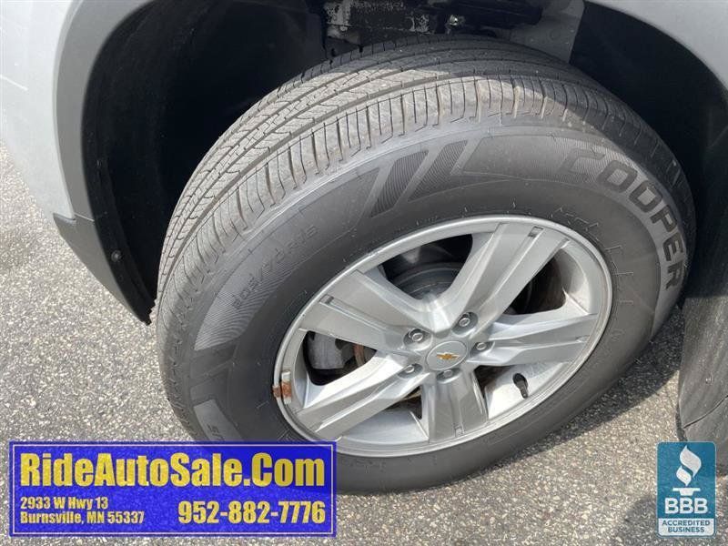 Used 2020 Chevrolet Trax LT w/ LT Convenience Package FWD image 24