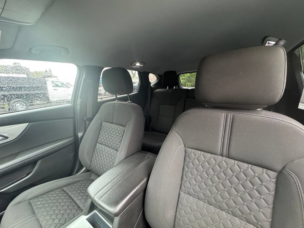 Used 2021 Chevrolet Blazer LT AWD/4WD image 25