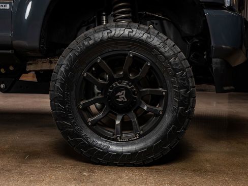 Used 2021 Ford F250 Lariat w/ Lariat Ultimate Package image 11