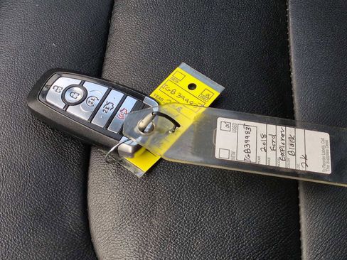 Used 2018 Ford Explorer XLT w/ Equipment Group 202A image 36