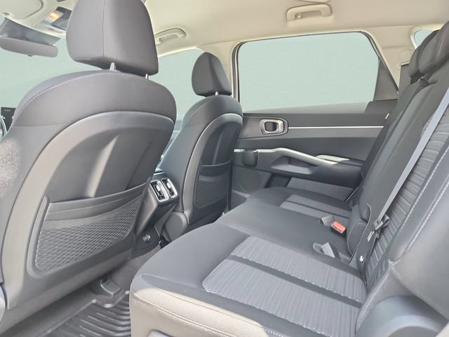 New 2026 Kia Sorento LX FWD image 16
