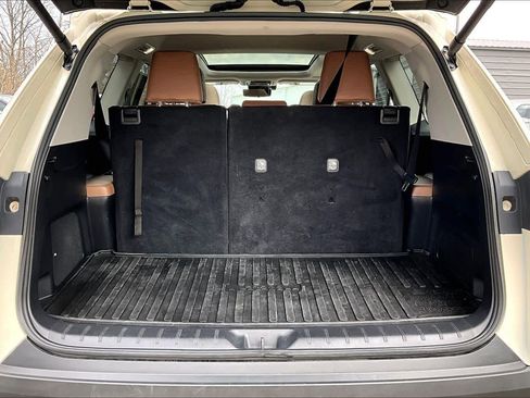 Used 2024 Toyota Grand Highlander Platinum image 31