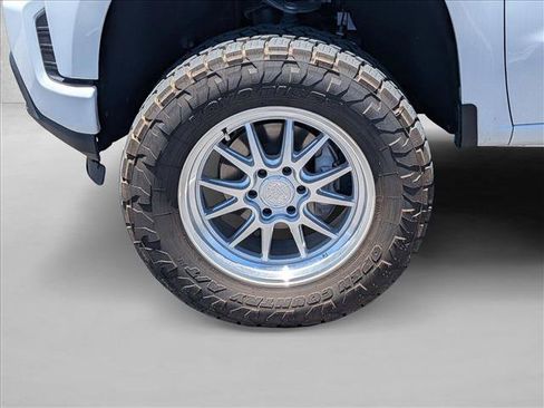 Used 2021 Chevrolet Silverado 1500 Custom RWD image 15