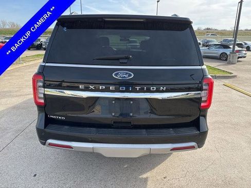 Certified 2024 Ford Expedition Limited image 9