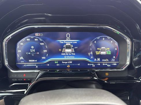 Used 2024 Chevrolet Silverado 3500 High Country w/ Technology Package image 14