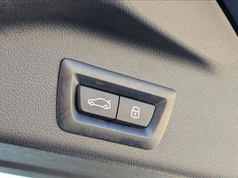 Used 2024 BMW X5 M60i image 7