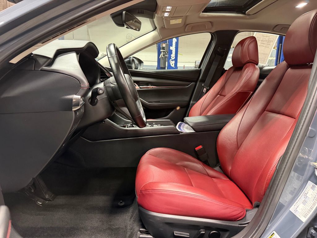 Certified 2023 MAZDA MAZDA3 s AWD/4WD image 18