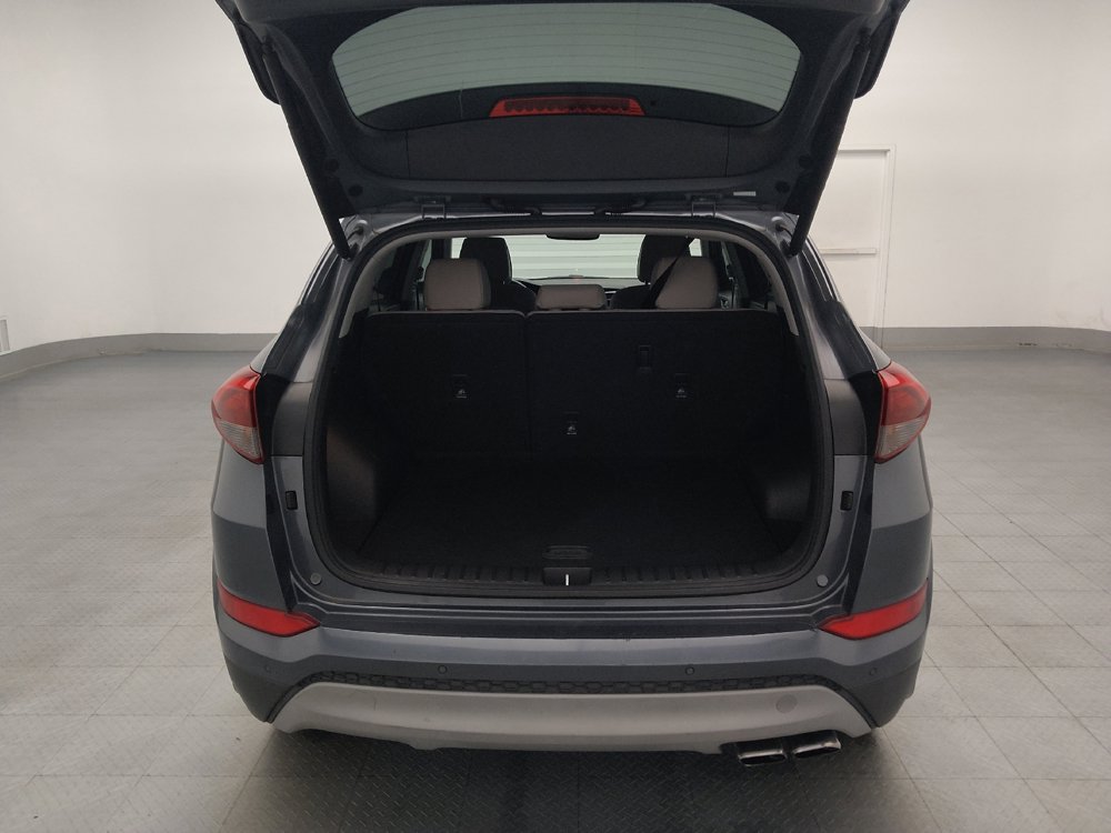 Used 2018 Hyundai Tucson Value w/ Cargo Package FWD image 29