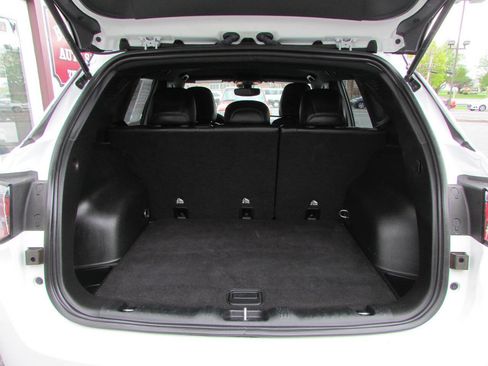 Used 2025 Jeep Compass Limited AWD/4WD image 4