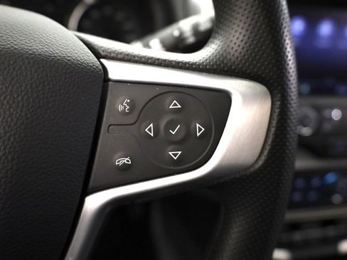 Used 2023 GMC Terrain SLE w/ Driver Convenience Package image 27