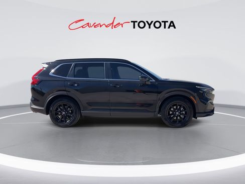 Used 2025 Honda CR-V Sport-L image 9