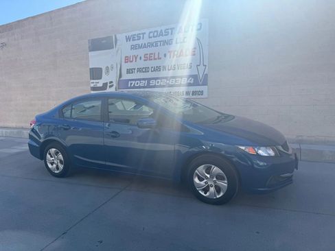 Used 2015 Honda Civic LX image 2