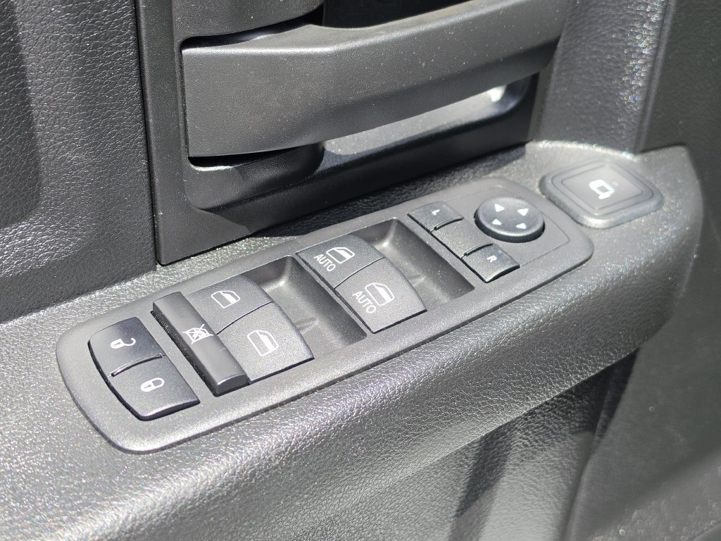 Certified 2024 RAM 3500 Tradesman AWD/4WD image 17