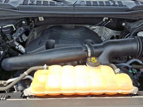 Used 2018 Ford F150 Lariat AWD/4WD image 29