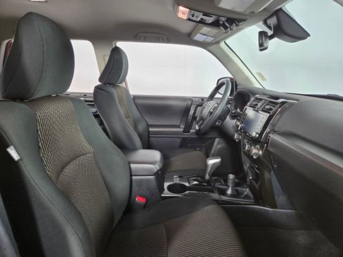 Used 2024 Toyota 4Runner TRD Off-Road image 16