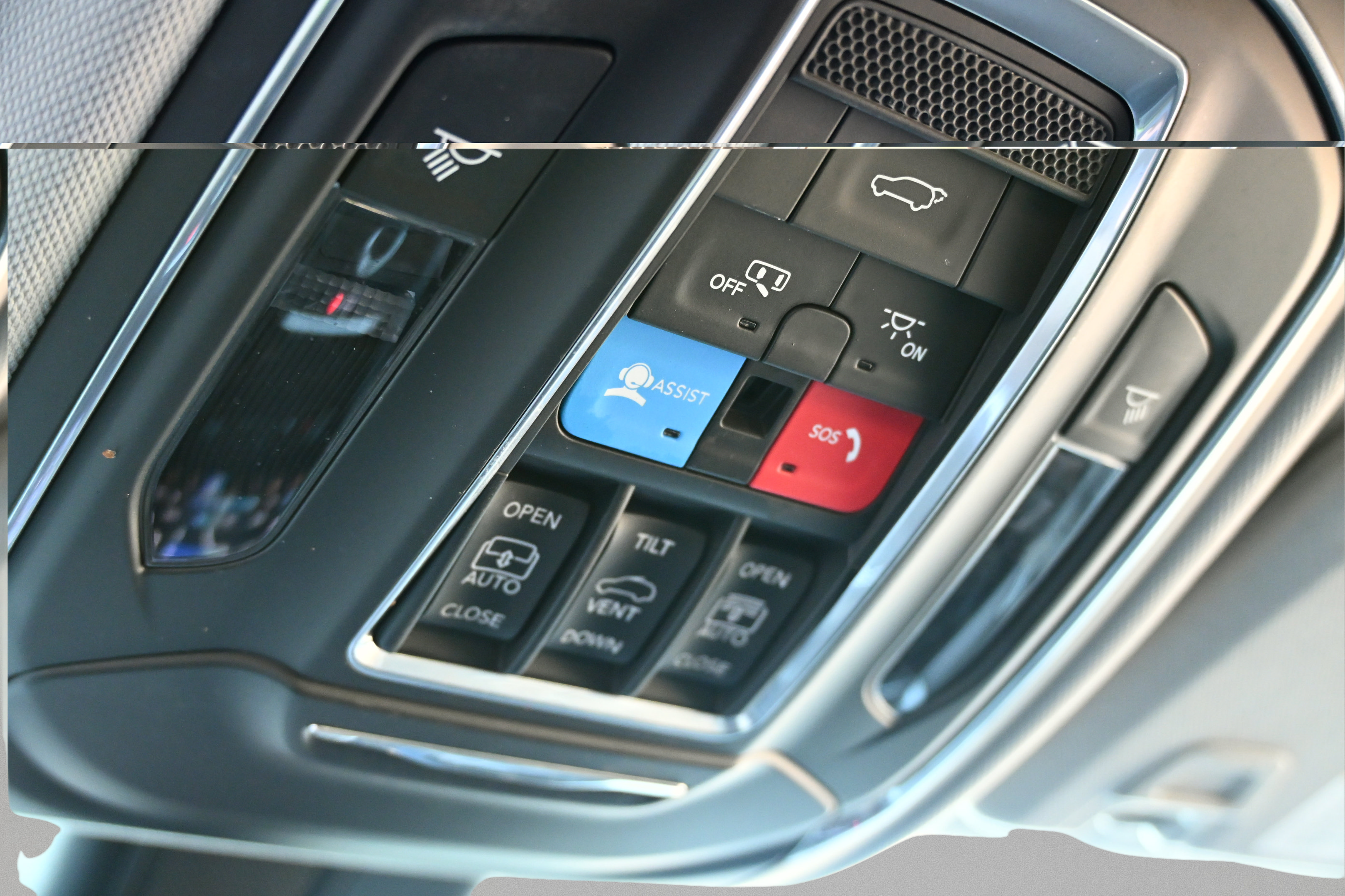Used 2021 Jeep Grand Cherokee L Limited RWD image 29