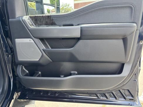 Used 2023 Ford F250 Lariat w/ Lariat Ultimate Package image 38