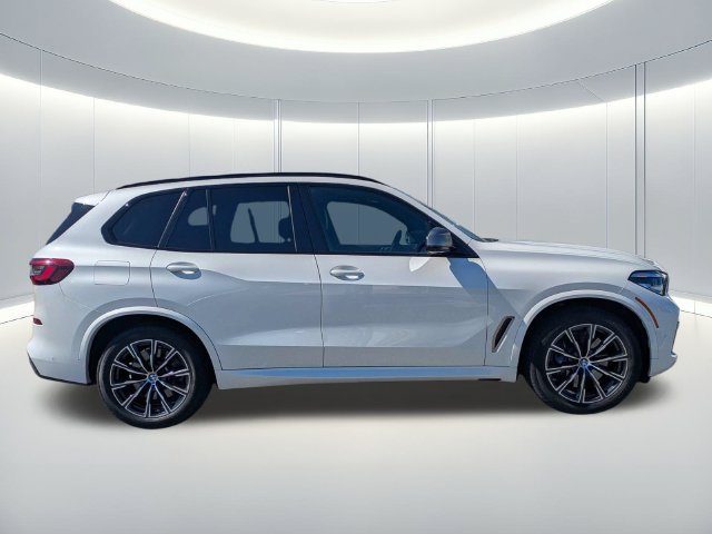 Used 2022 BMW X5 M50i w/ Premium Package AWD/4WD image 14