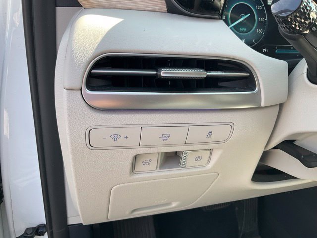 Used 2024 Hyundai Palisade Limited AWD/4WD image 10
