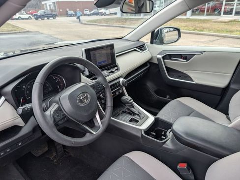 Used 2024 Toyota RAV4 XLE w/ Weather Package image 12