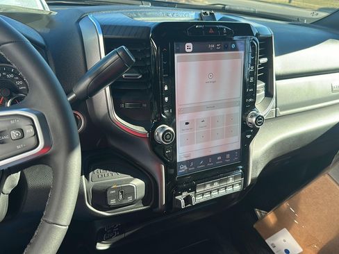 New 2026 RAM 5500 4x4 Regular Cab image 13