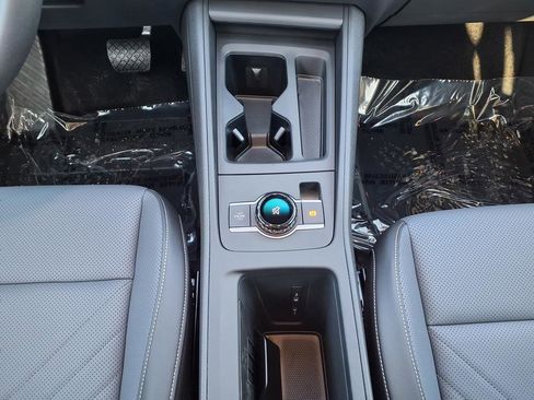New 2026 Volkswagen Tiguan SE AWD/4WD image 45