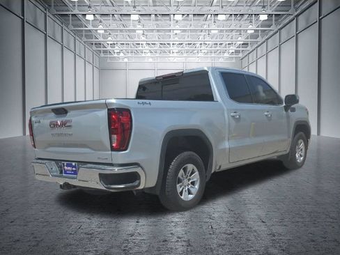 Used 2020 GMC Sierra 1500 SLE w/ SLE Value Package AWD/4WD image 7