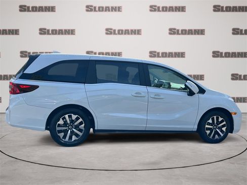 New 2026 Honda Odyssey EX-L image 6