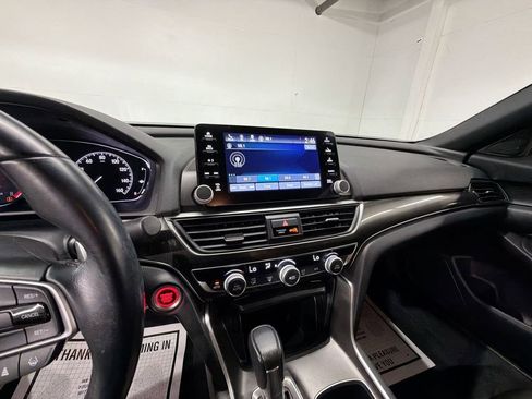 Used 2022 Honda Accord Sport image 17
