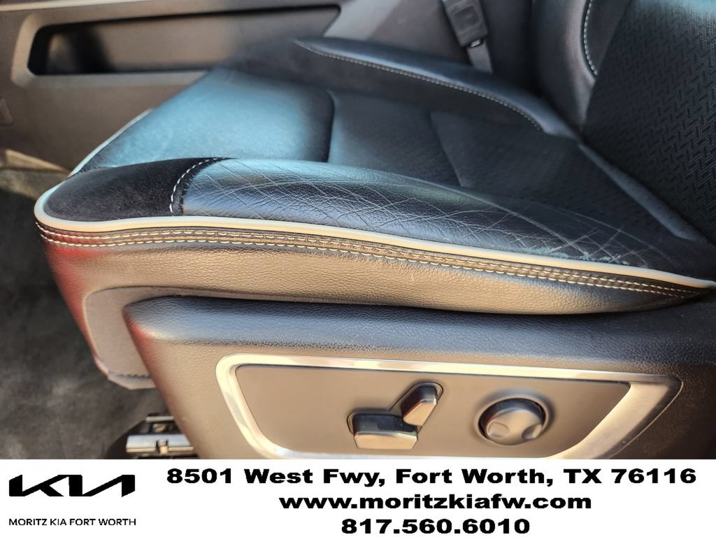 Used 2024 RAM 1500 Laramie AWD/4WD image 25