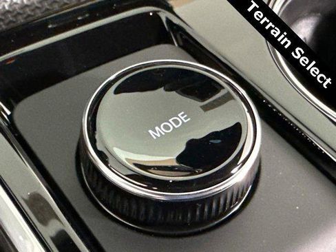 New 2026 Chevrolet Equinox ACTIV image 25