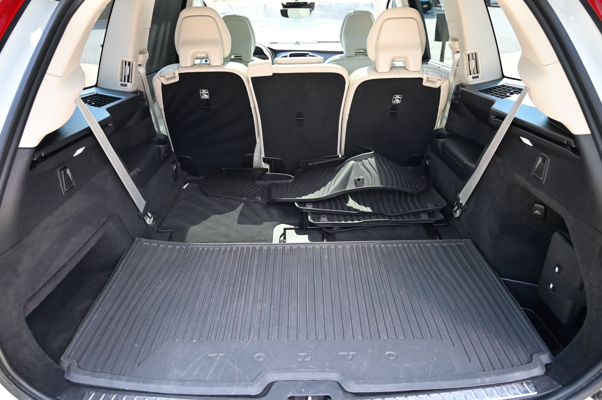 Used 2022 Volvo XC90 T8 Inscription w/ Advanced Package AWD/4WD image 46
