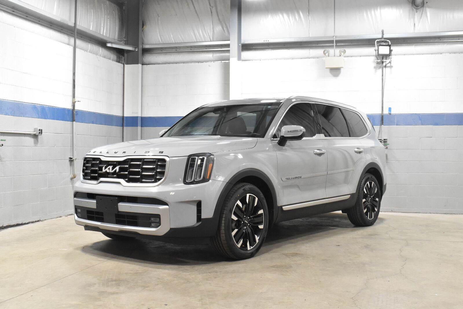Used 2023 Kia Telluride SX Prestige AWD/4WD image 2