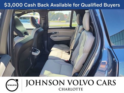 New 2026 Volvo XC90 B6 Ultra w/ Lounge Package image 5