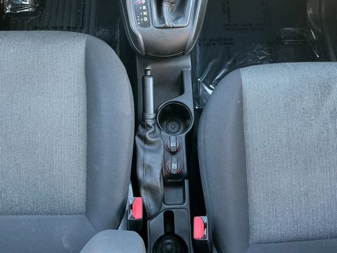 Used 2021 RAM ProMaster City Tradesman SLT FWD image 21