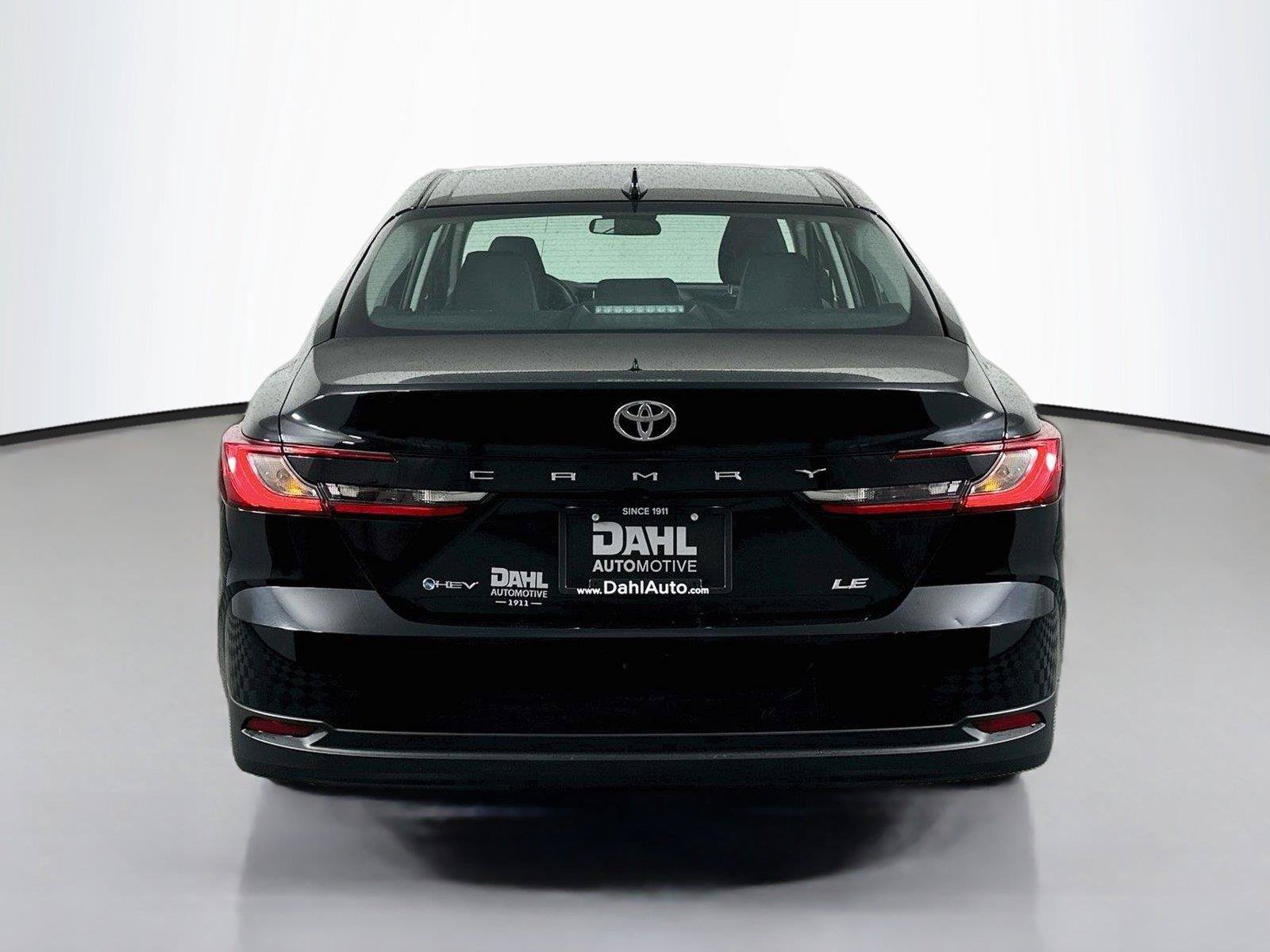 Used 2025 Toyota Camry LE FWD image 12