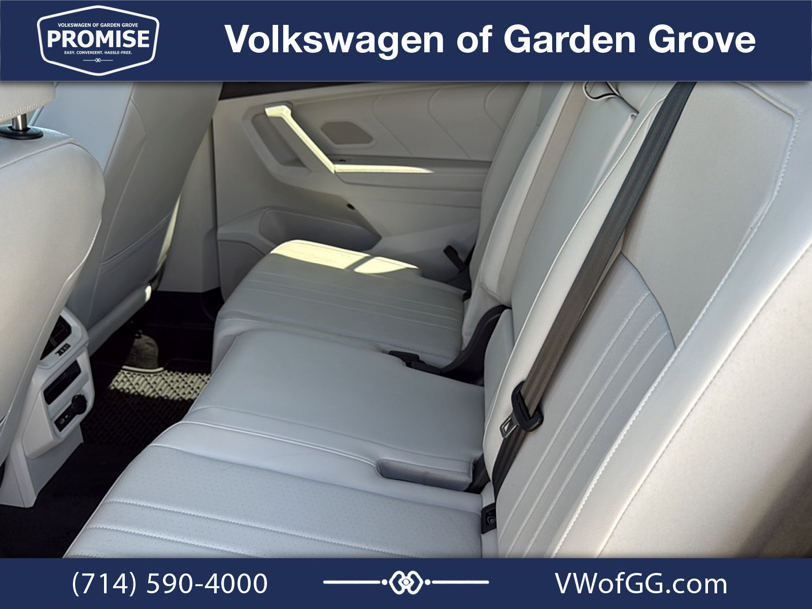 Used 2023 Volkswagen Tiguan SE FWD image 25