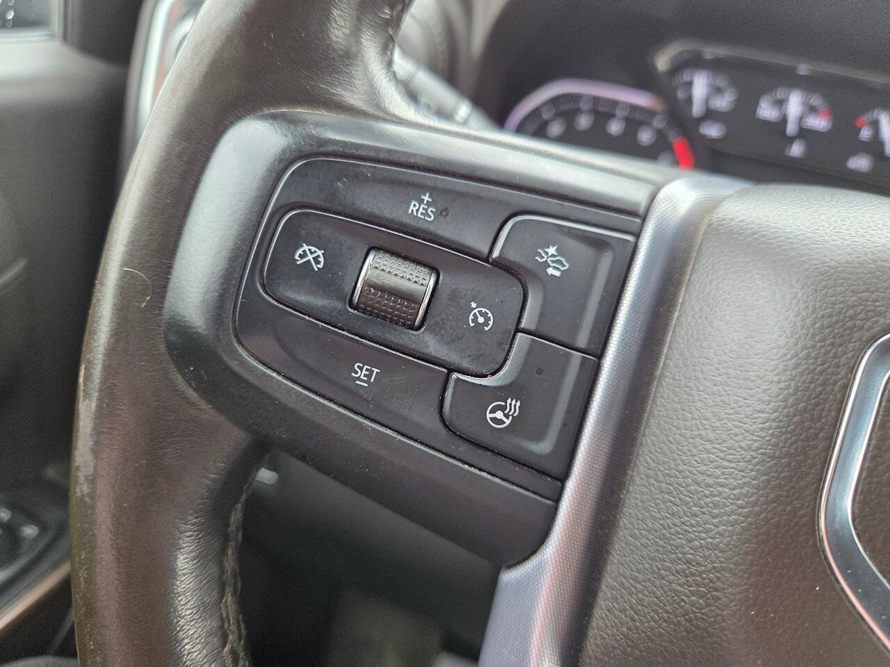 Used 2020 GMC Sierra 1500 SLT w/ SLT Premium Plus Package AWD/4WD image 7