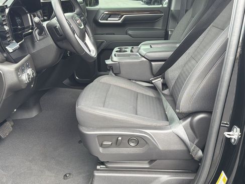 Used 2023 GMC Sierra 1500 SLE AWD/4WD image 9