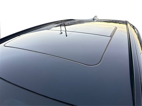 Certified 2023 BMW X2 xDrive28i w/ M Sport Package image 12