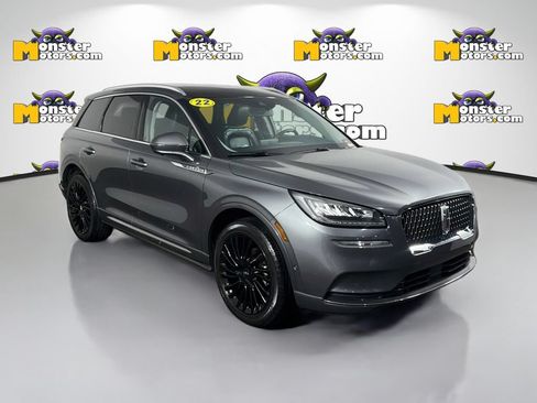 Used 2022 Lincoln Corsair Reserve AWD/4WD image 3