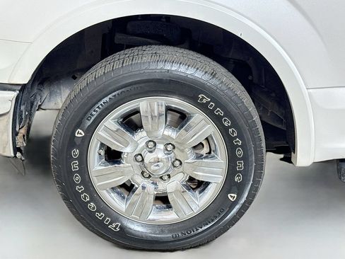 Used 2016 Ford F150 Lariat w/ Equipment Group 501A Mid RWD image 29