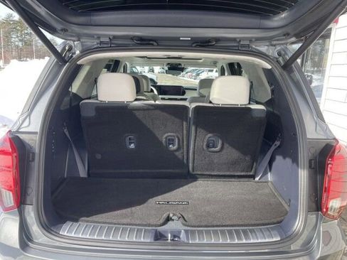 Used 2025 Hyundai Palisade Calligraphy image 21