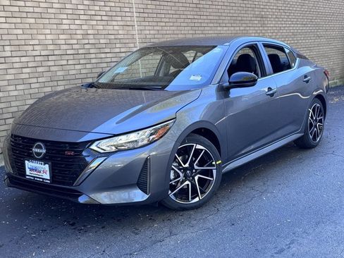 New 2025 Nissan Sentra SR image 37