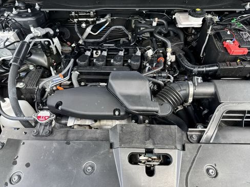 Used 2025 Honda CR-V EX-L image 17